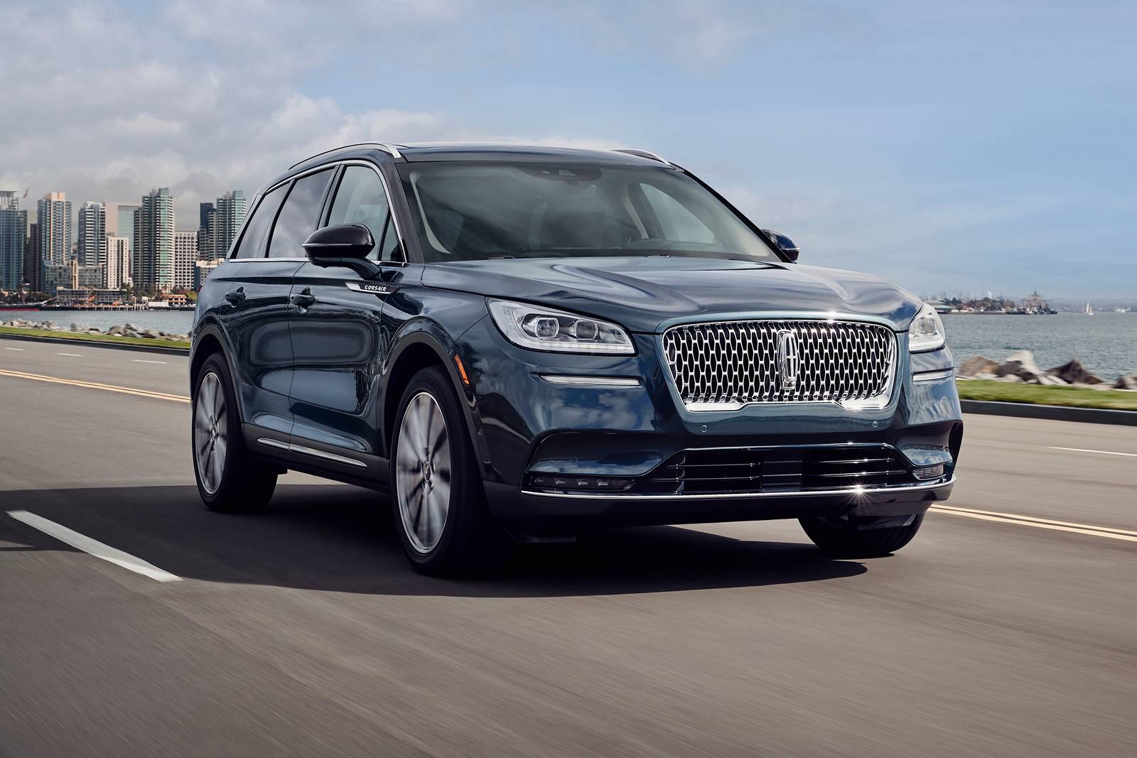 2021 Lincoln Corsair exterior FQ