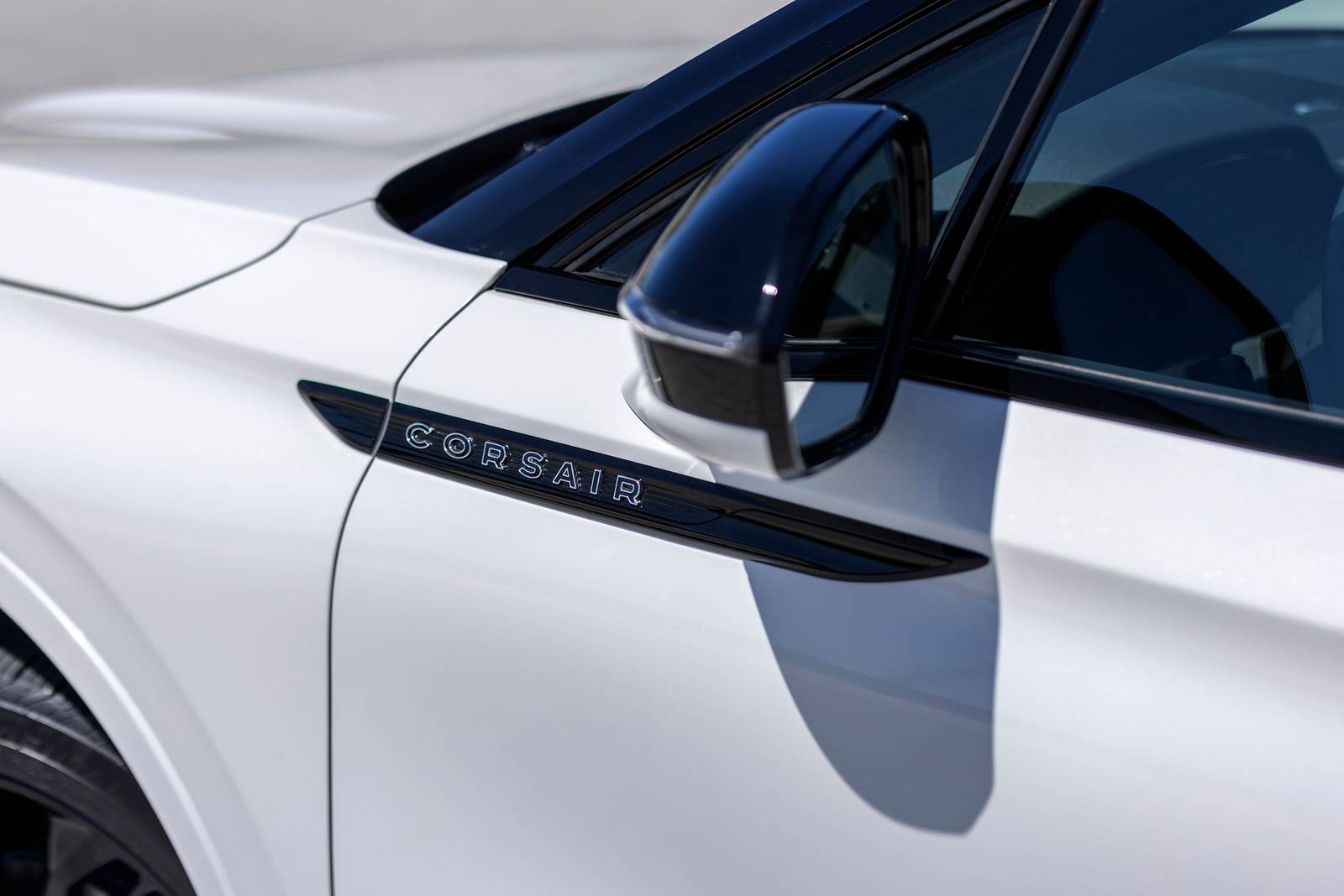 2024 Lincoln Corsair exterior EDETAIL