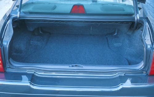 2000 Lincoln LS interior CARGO