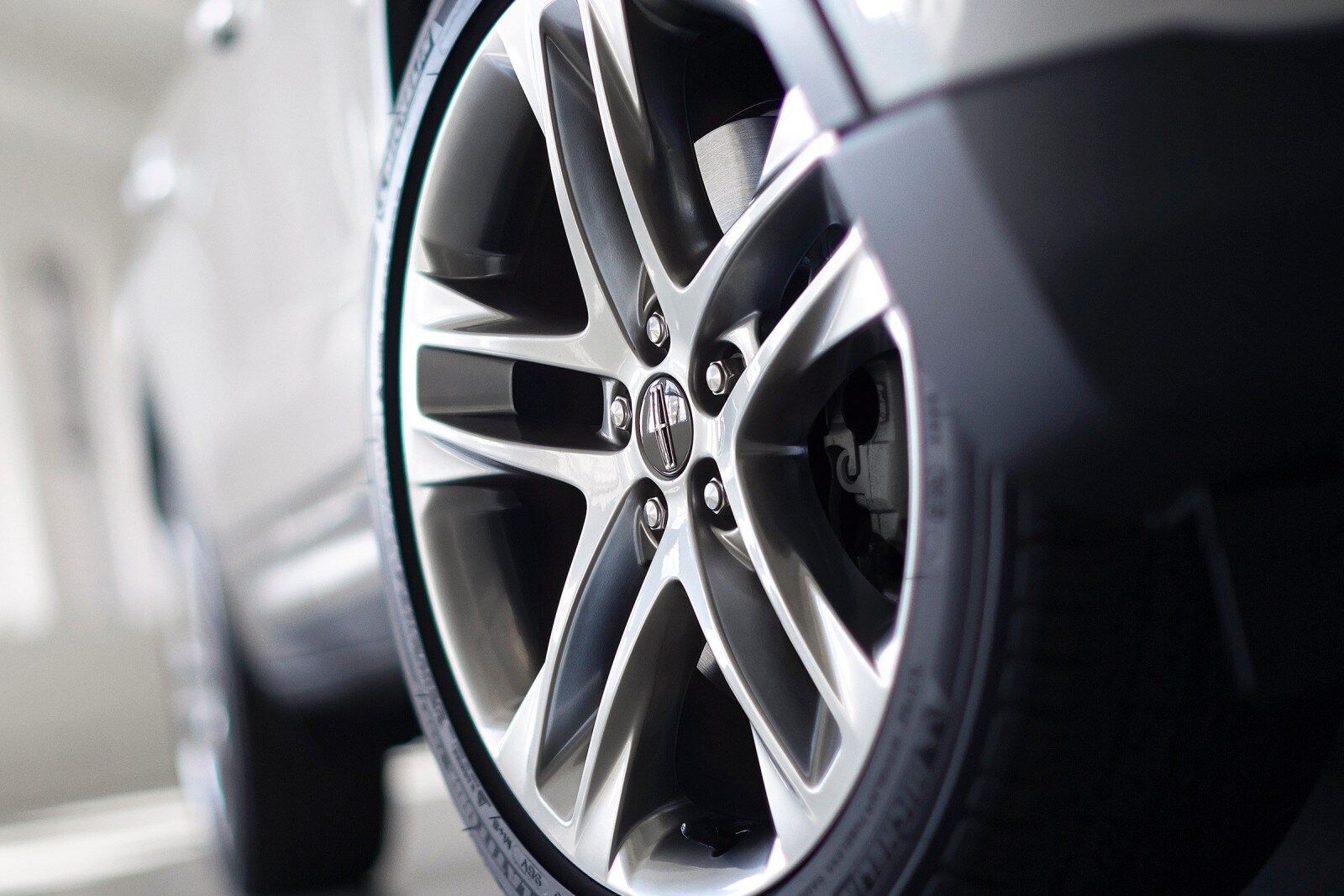 2016 Lincoln Mkc exterior W