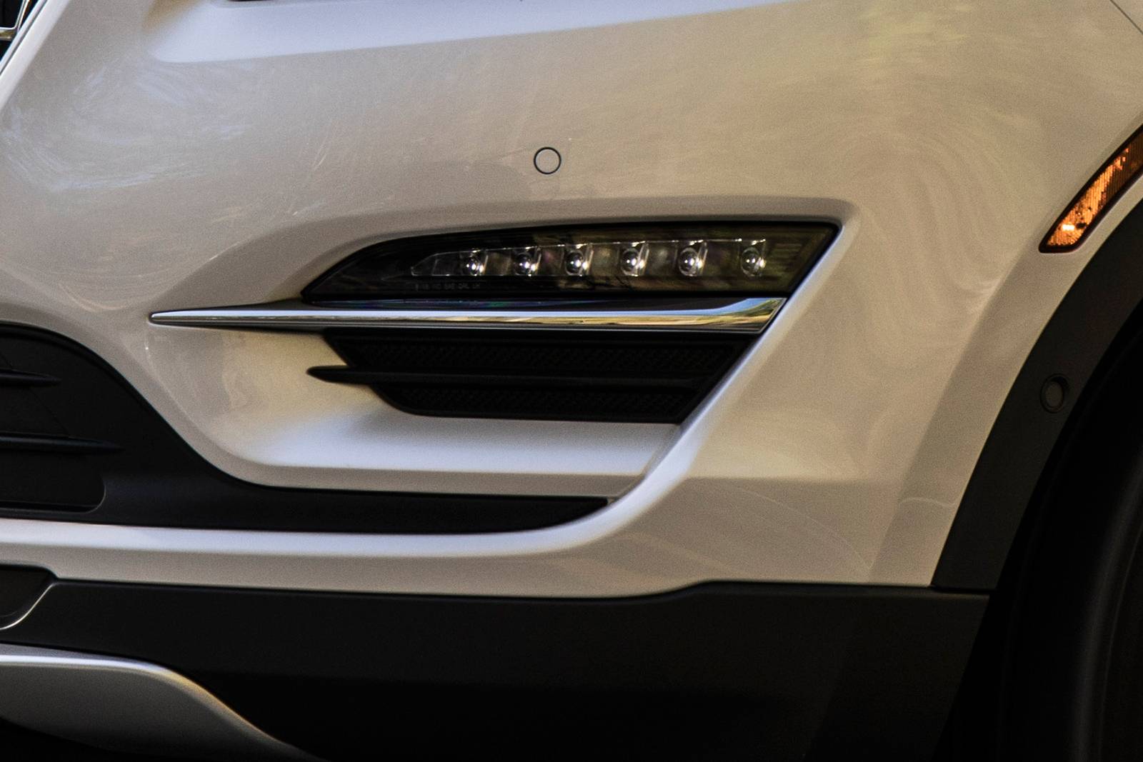 2019 Lincoln MKC front safety FOG