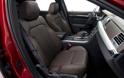 2010 Lincoln Mks interior I