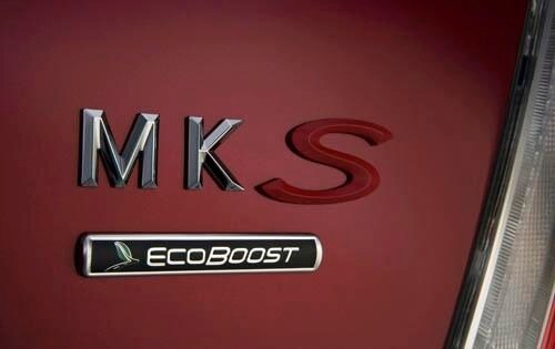 2011 Lincoln MKS exterior FBDG
