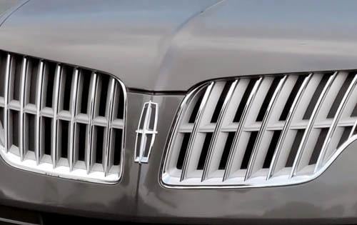 2012 Lincoln MKT exterior FBDG