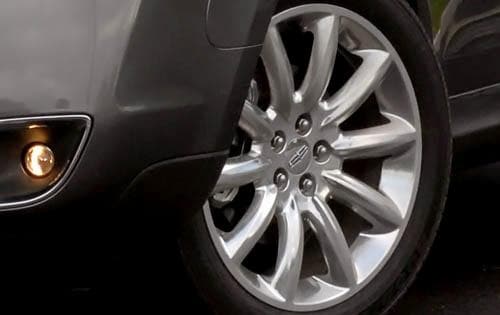 2012 Lincoln MKT — OEM photo 2