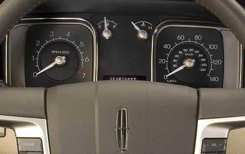 2008 Lincoln MKX front safety G