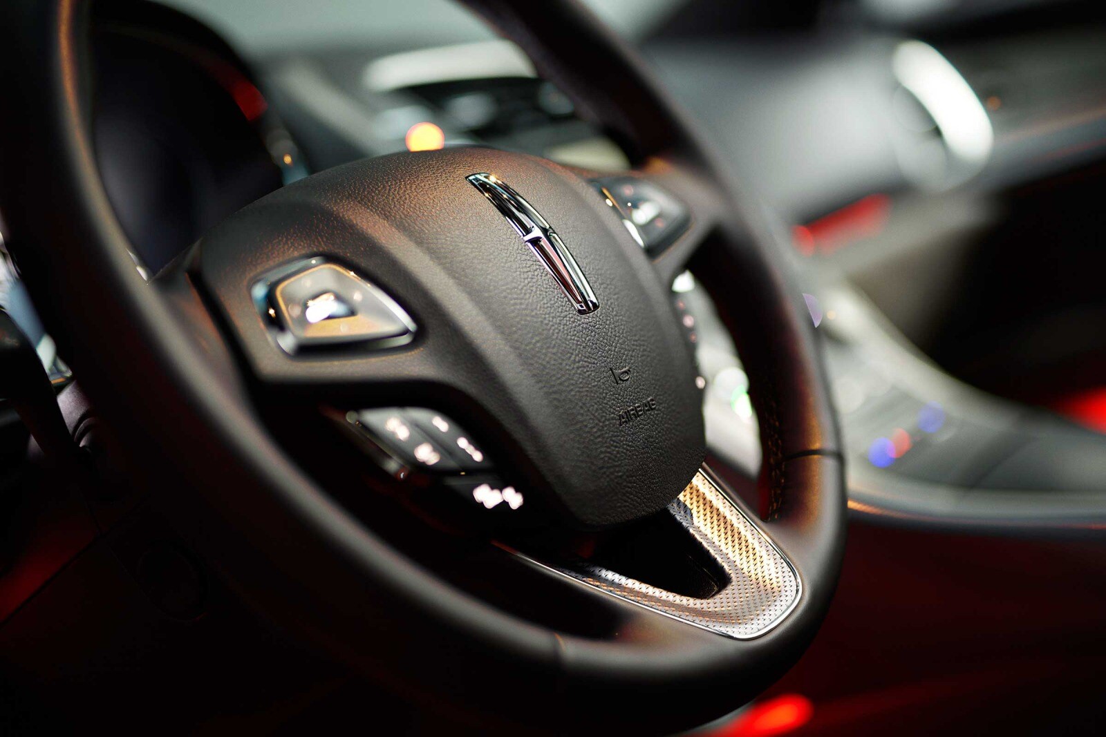 2017 Lincoln Mkx interior SWD