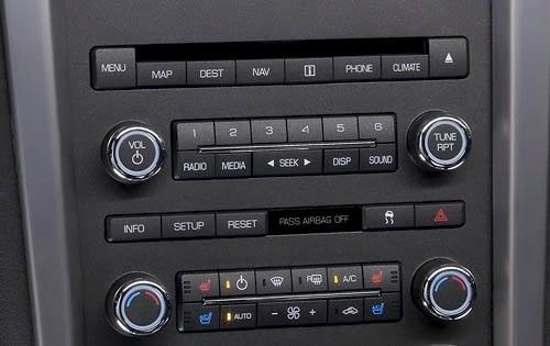 2010 Lincoln MKZ interior CC