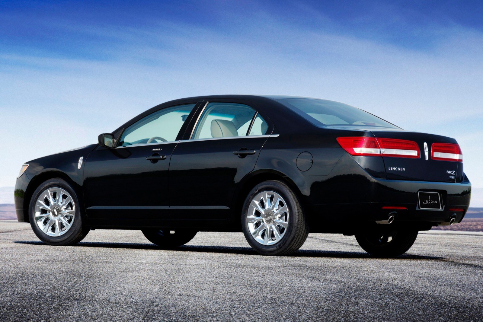 2010 Lincoln MKZ Sedan Exterior