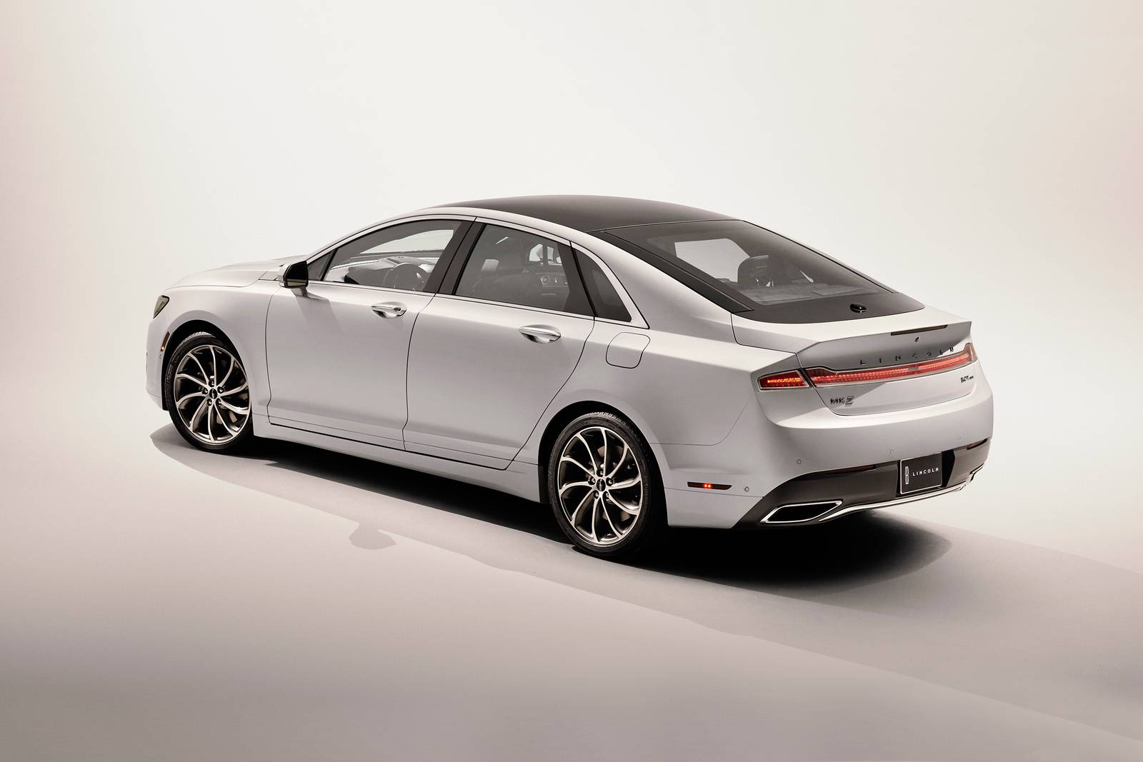 2019 Lincoln MKZ Reserve II Sedan Exterior Shown