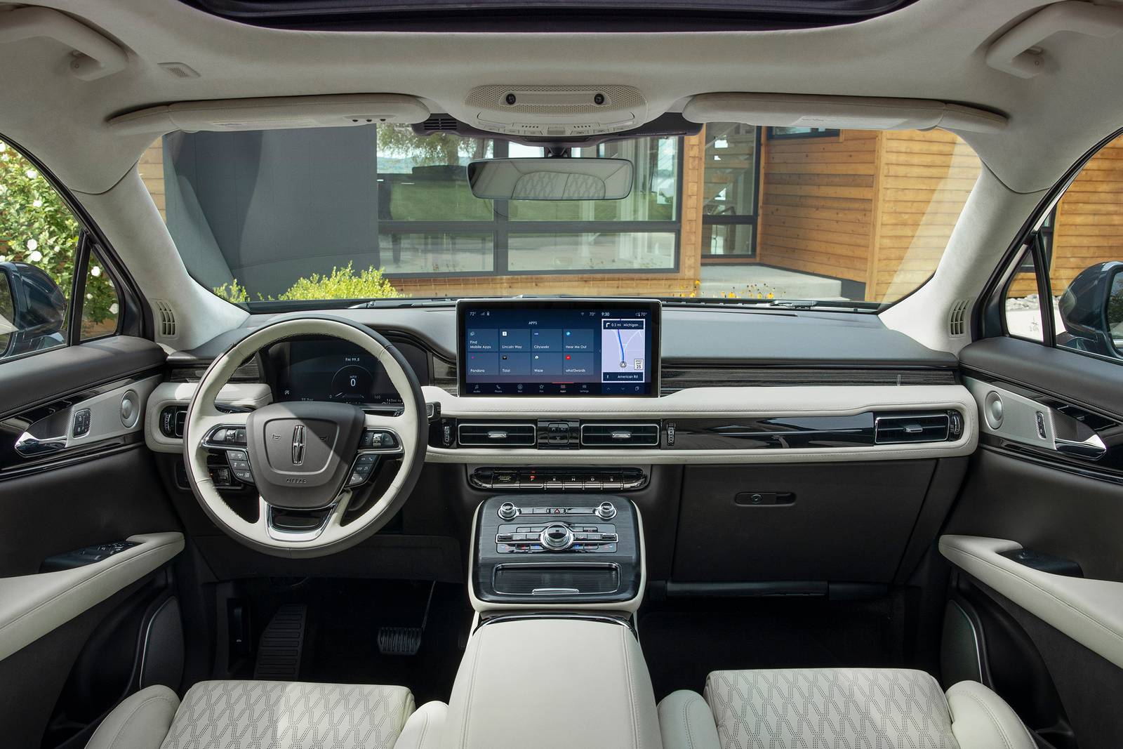 2021 Lincoln Nautilus front safety D