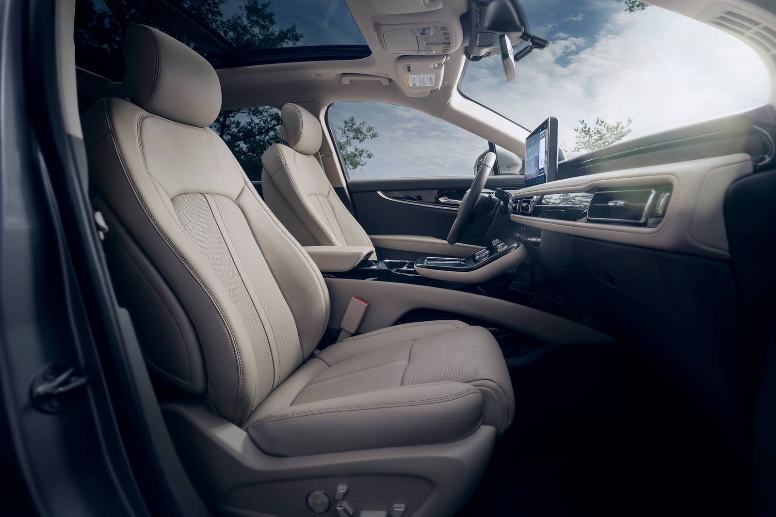 2021 Lincoln Nautilus interior I