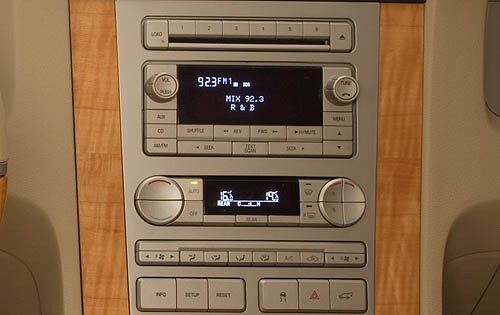 2008 Lincoln Navigator interior CC