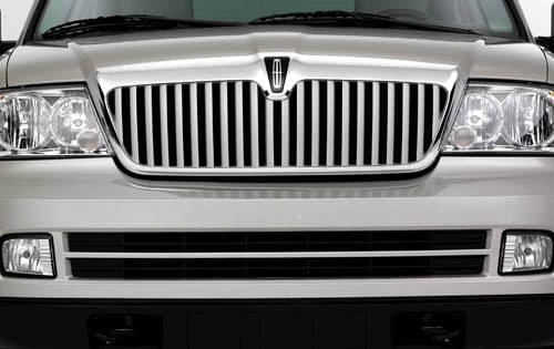 2005 Lincoln Navigator exterior FBDG