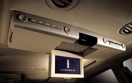 2011 Lincoln Navigator interior DETAIL