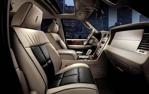 2012 Lincoln Navigator interior I