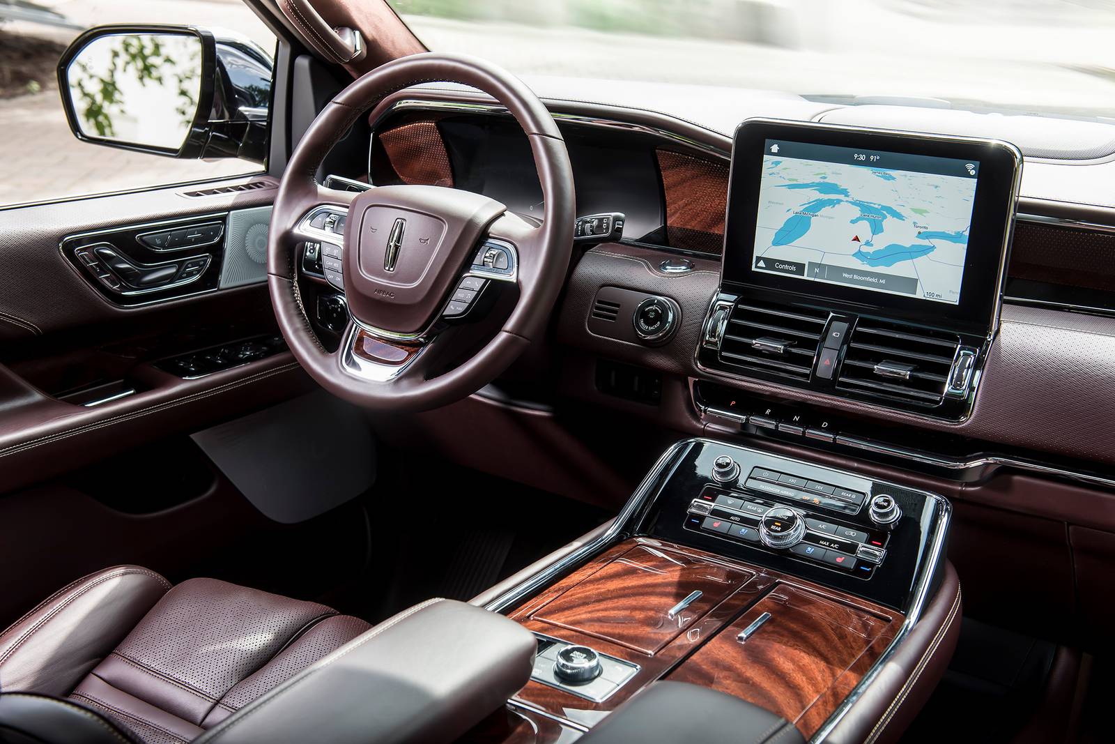 2018 Lincoln Navigator interior I
