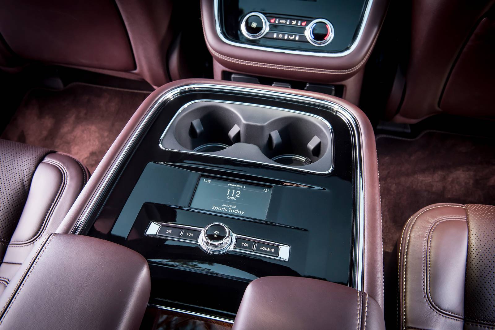 2020 Lincoln Navigator front safety CUP