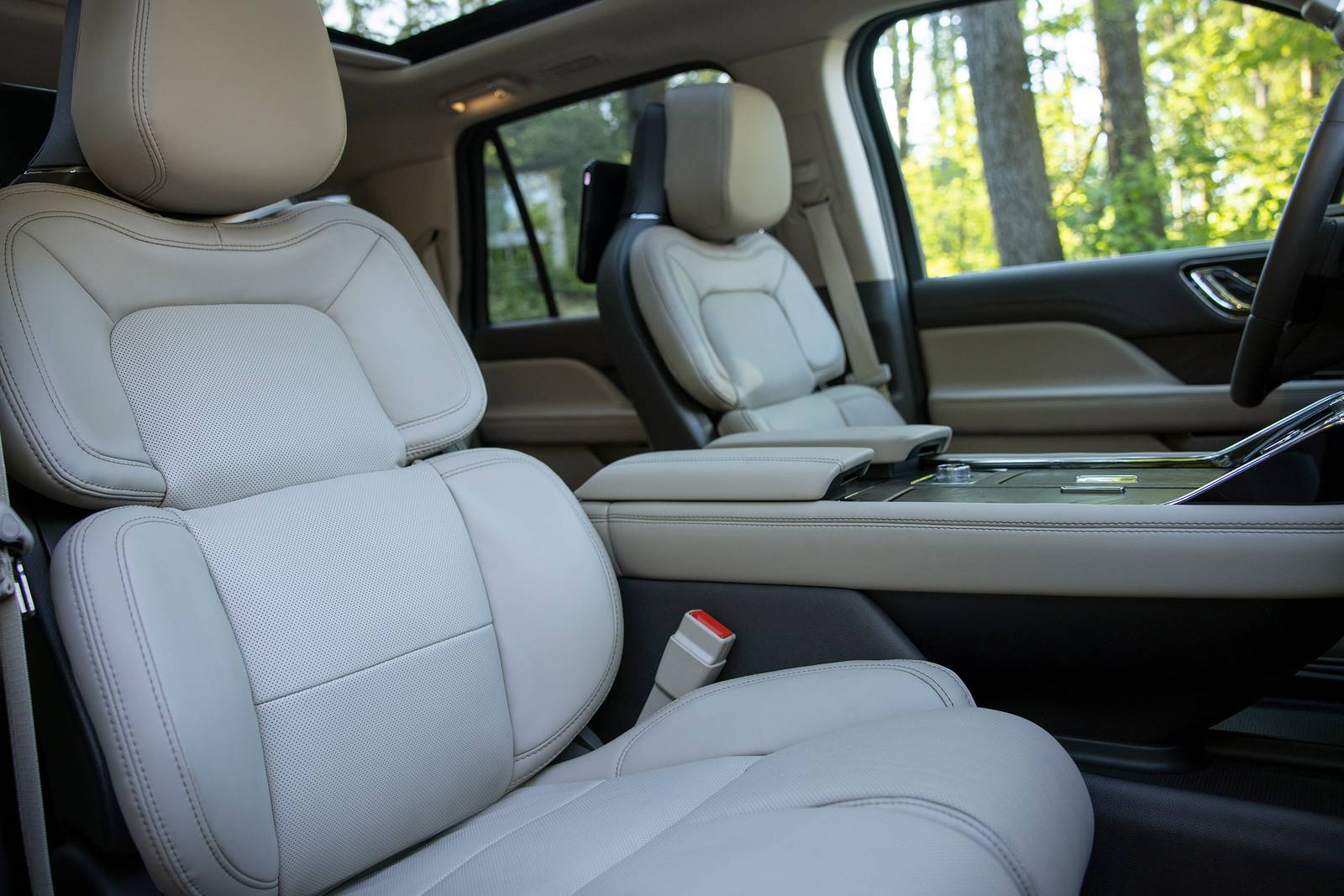 2022 Lincoln Navigator interior I