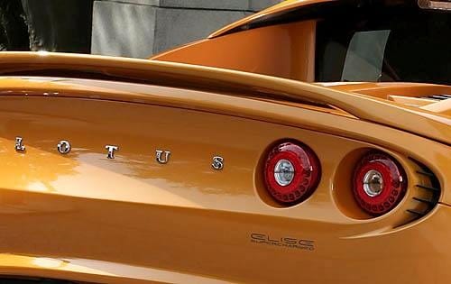 2010 Lotus Elise exterior FBDG