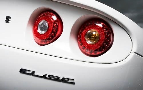 2011 Lotus Elise exterior FBDG