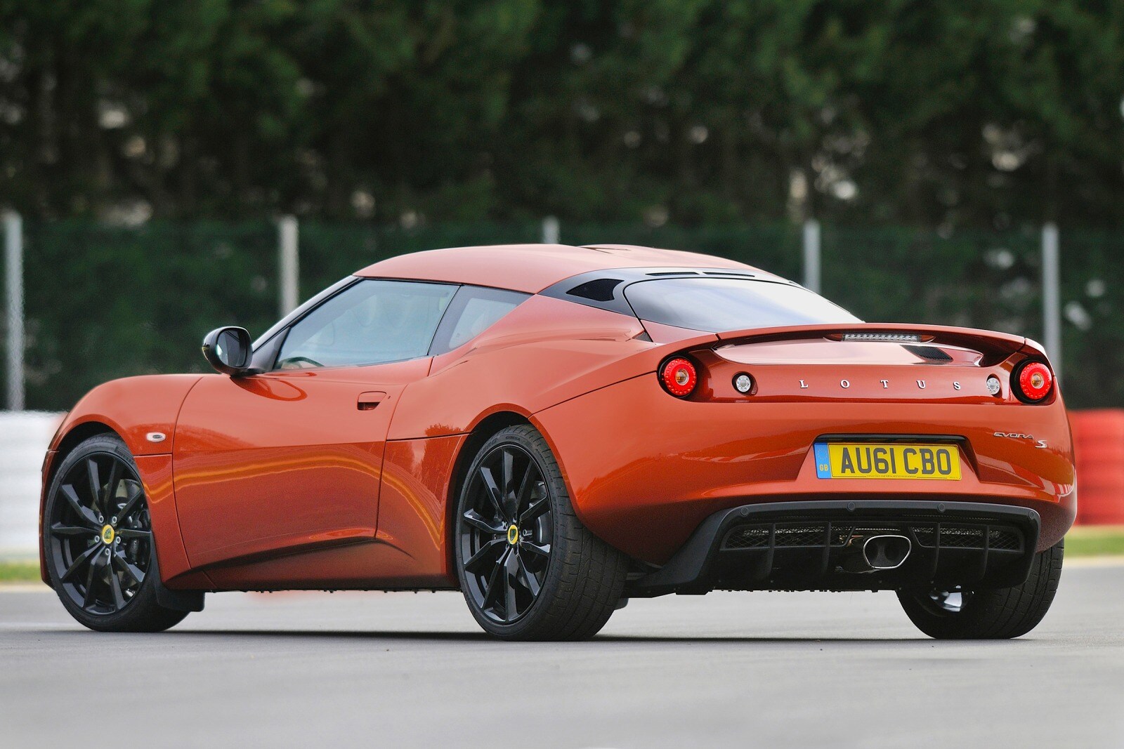 2014 Lotus Evora S 2+2 Coupe Exterior