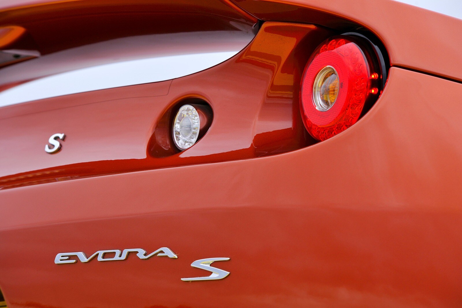 2014 Lotus Evora exterior RBDG