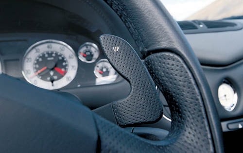 2002 Maserati Coupe interior DETAIL