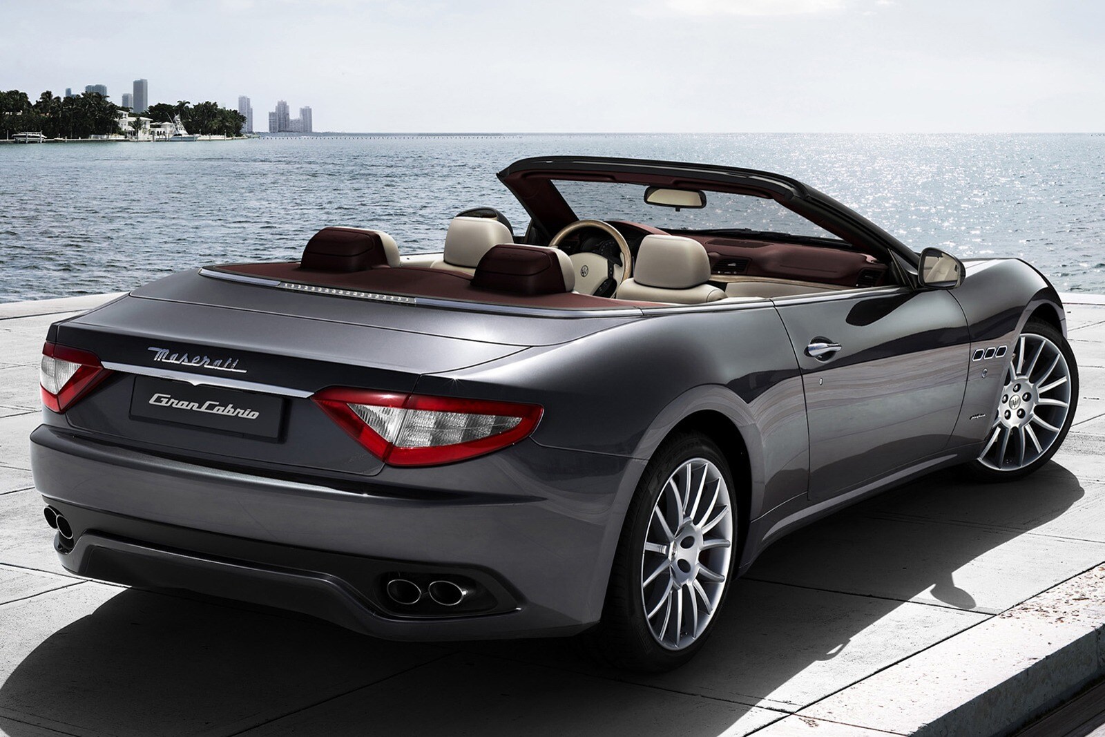 2010 Maserati GranTurismo Convertible Convertible Exterior