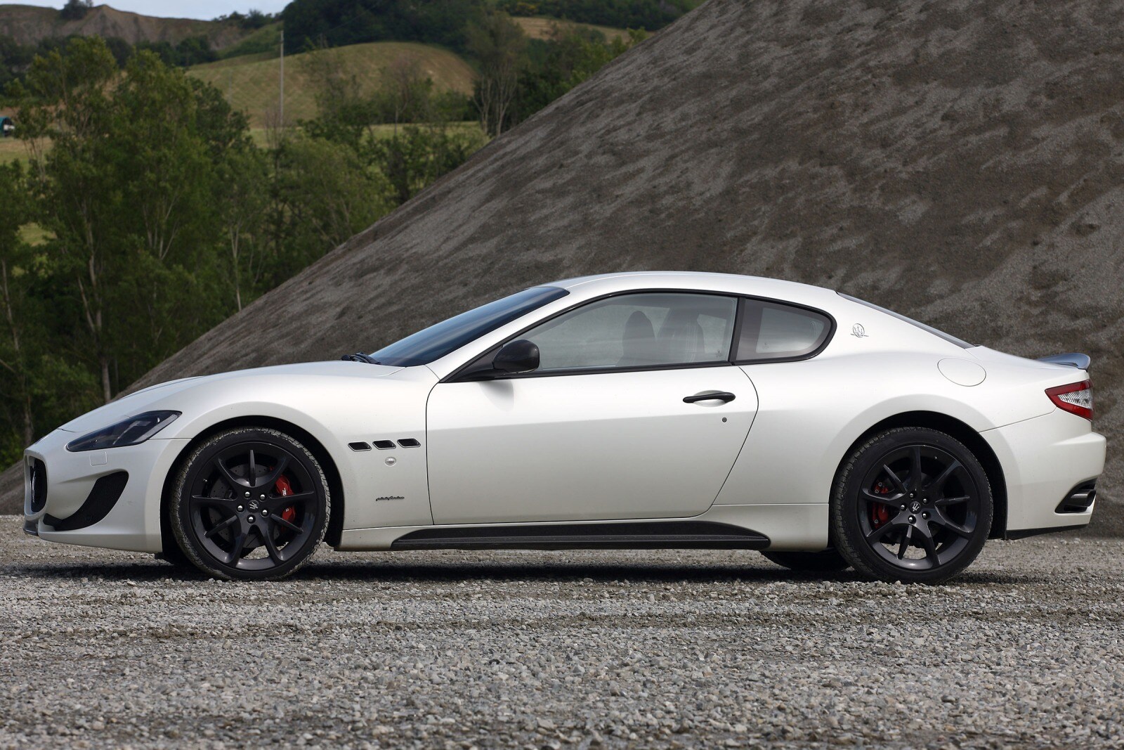 2016 Maserati Granturismo exterior F