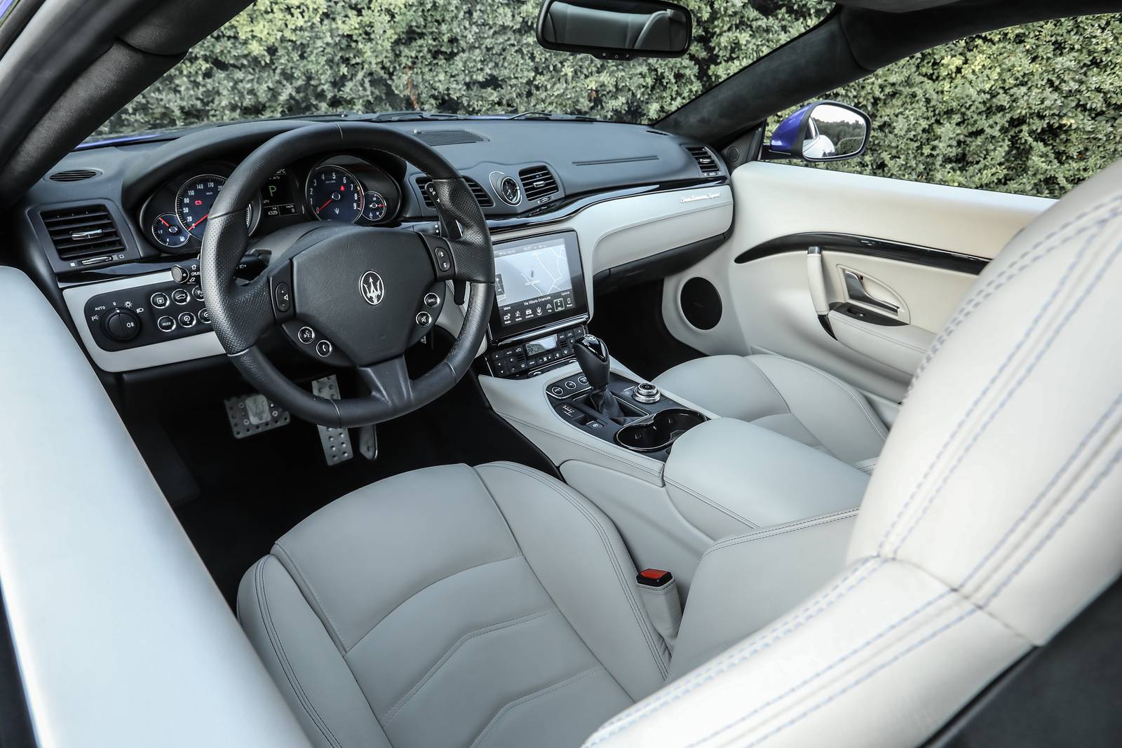 2018 Maserati Granturismo interior I