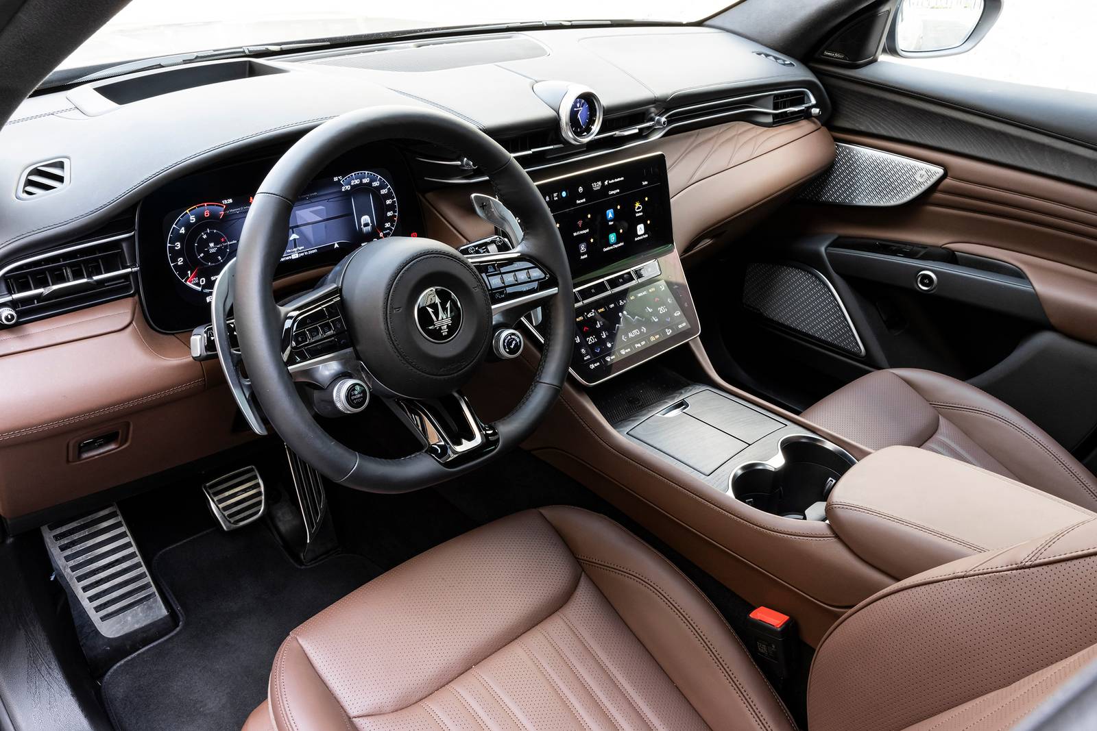 2024 Maserati Grecale interior SWD