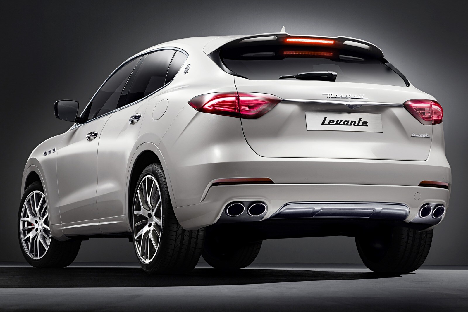 2017 Maserati Levante exterior F