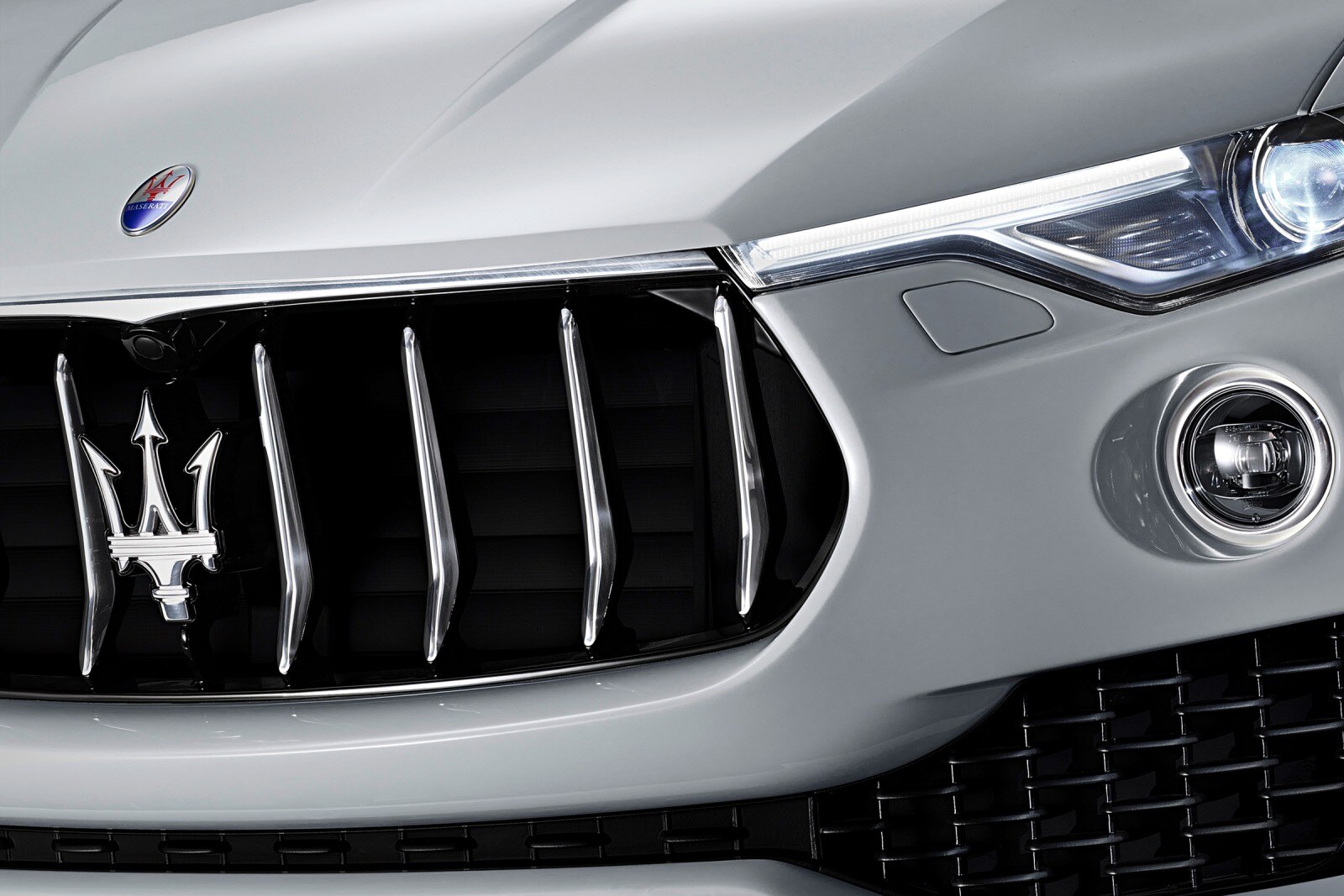 2017 Maserati Levante exterior FBDG