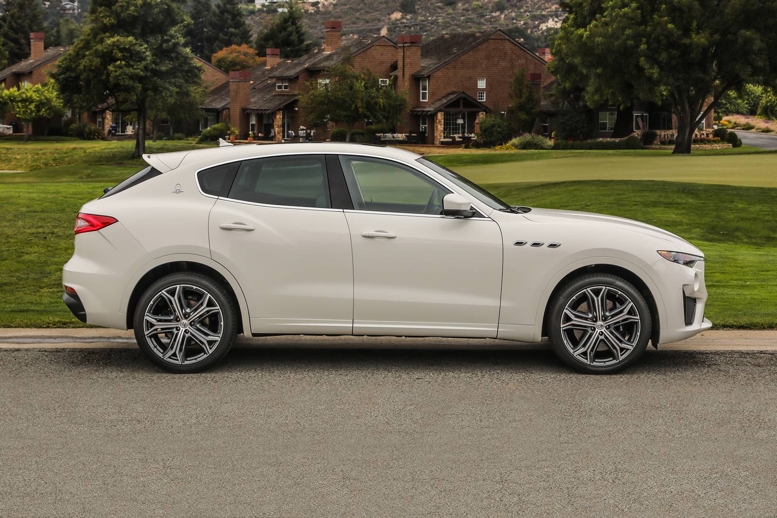 2019 Maserati Levante exterior S