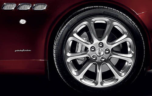 2006 Maserati Quattroporte exterior W