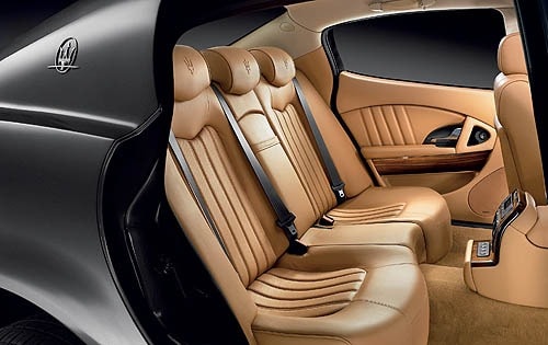 2006 Maserati Quattroporte interior RI