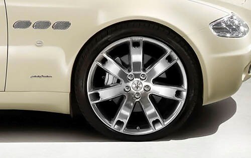 2008 Maserati Quattroporte — OEM photo 3