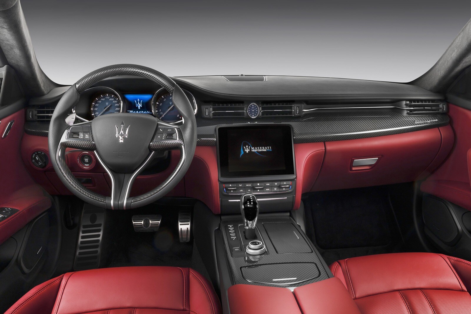 2017 Maserati Quattroporte interior D