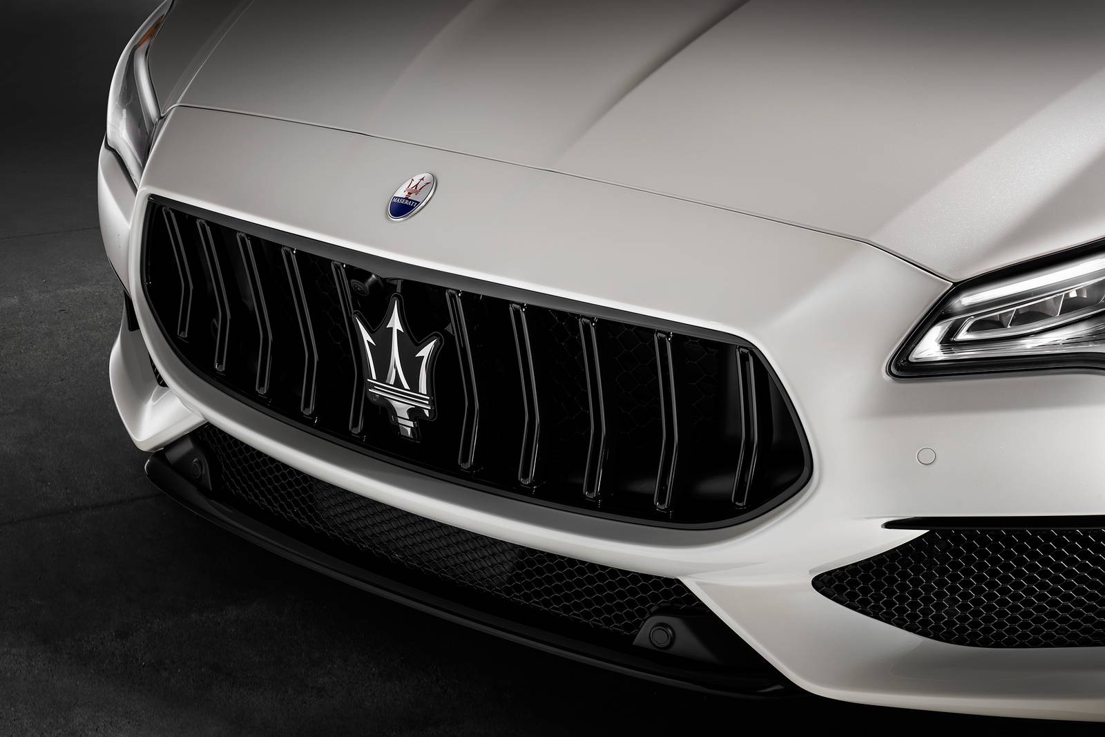 2019 Maserati Quattroporte exterior FBDG