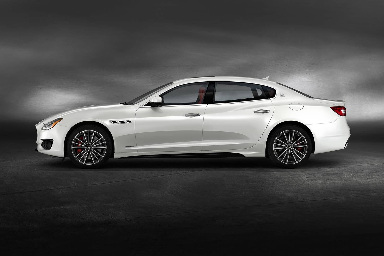 2019 Maserati Quattroporte exterior S