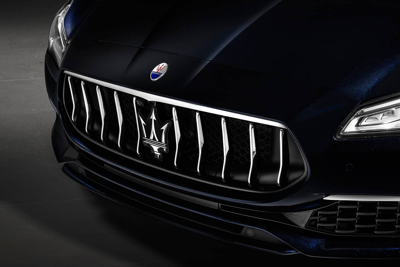 2019 Maserati Quattroporte exterior FBDG