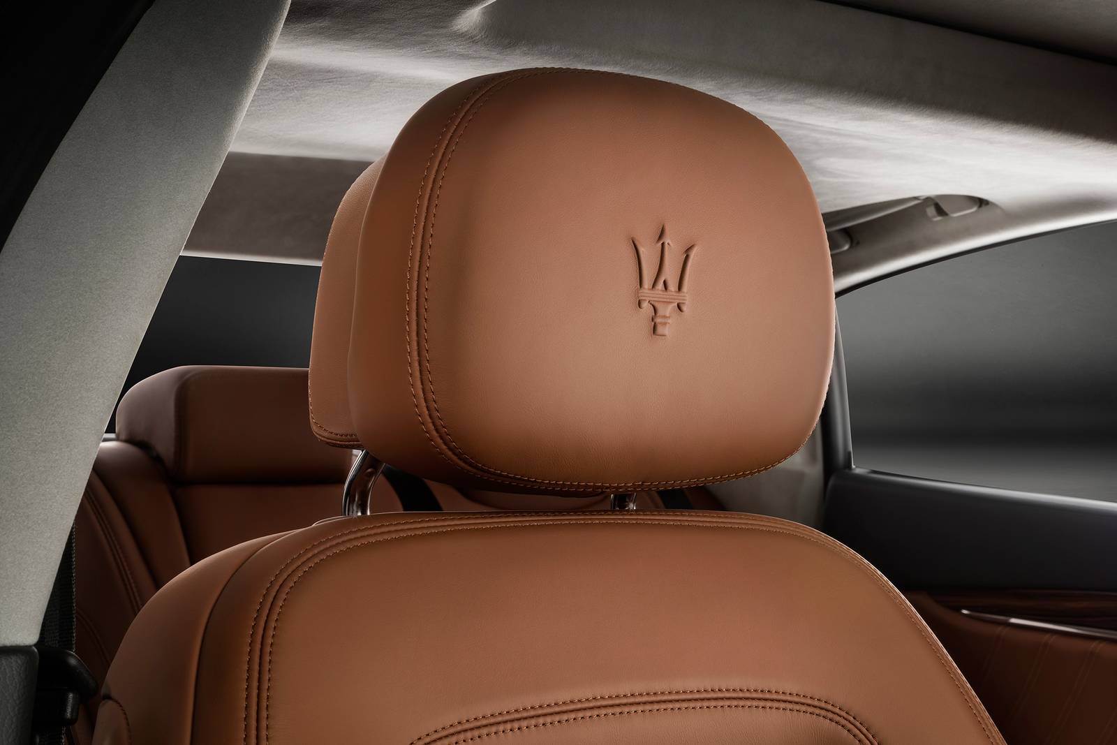 2019 Maserati Quattroporte front safety DETAIL