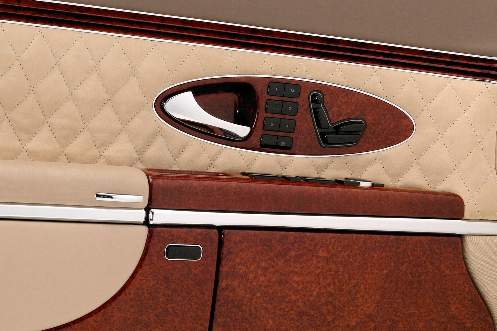 2007 Maybach 57 interior DETAIL