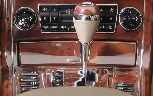 2010 Maybach 57 interior CC