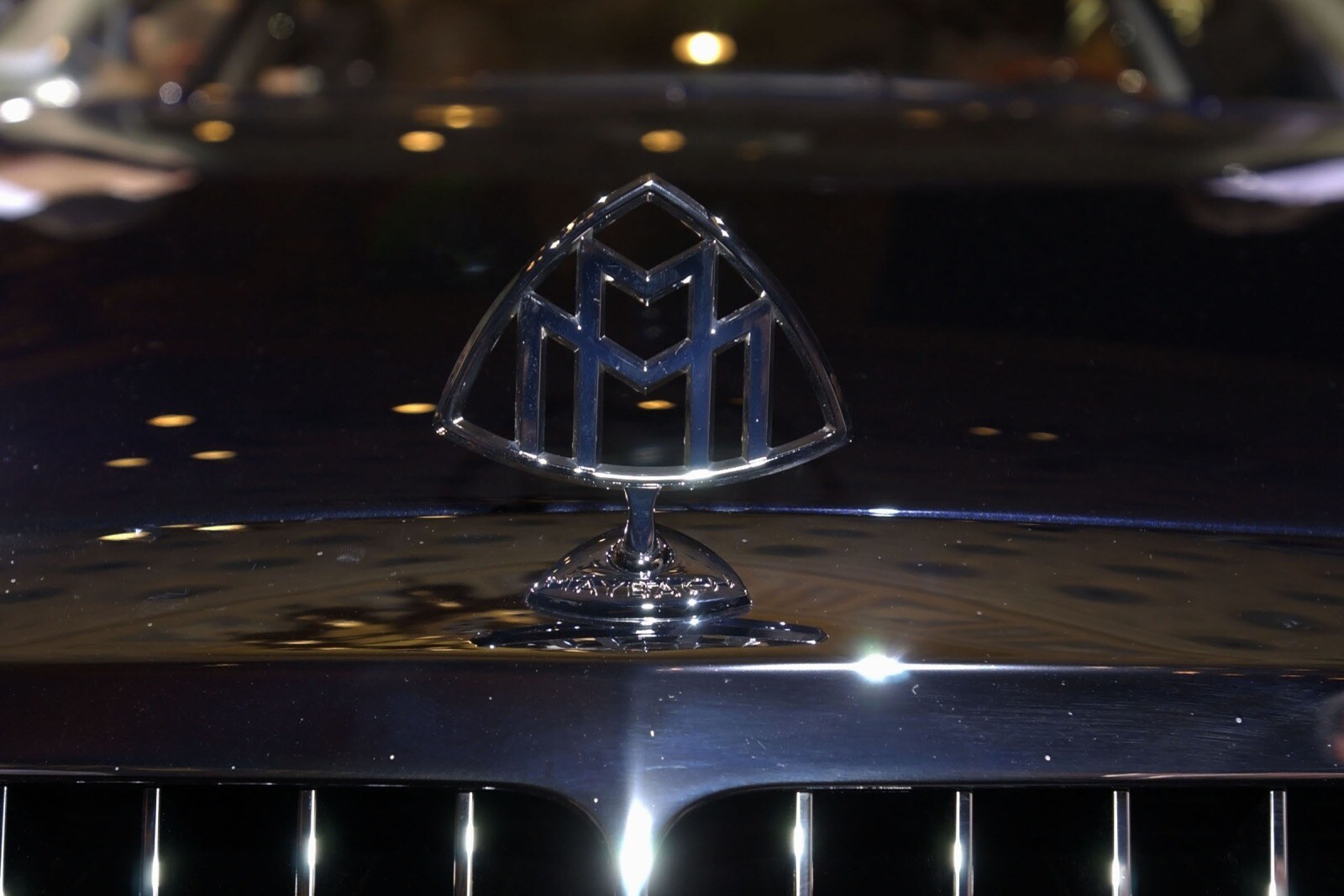 2011 Maybach 57 exterior FBDG