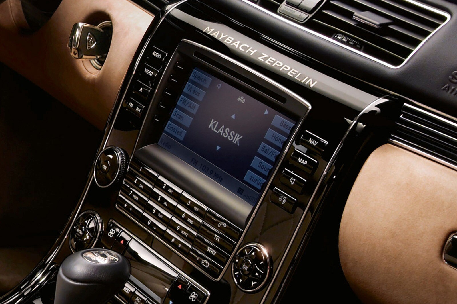 2010 Maybach 62 interior CC