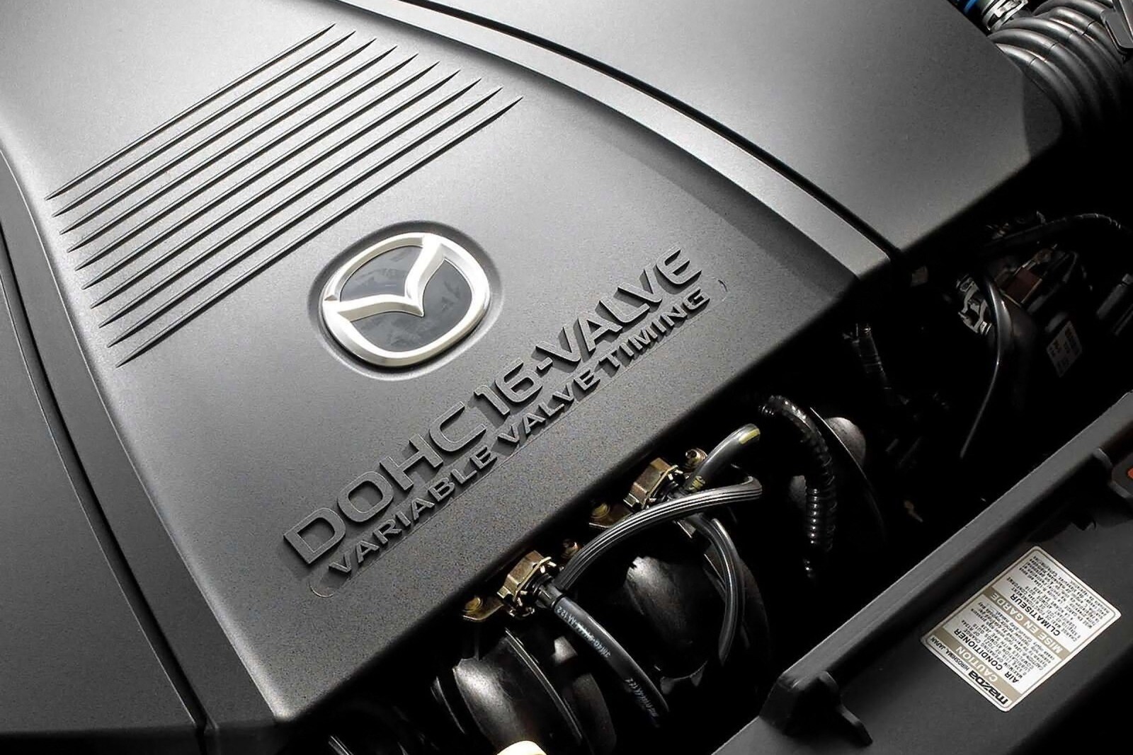 2005 Mazda 3 exterior E