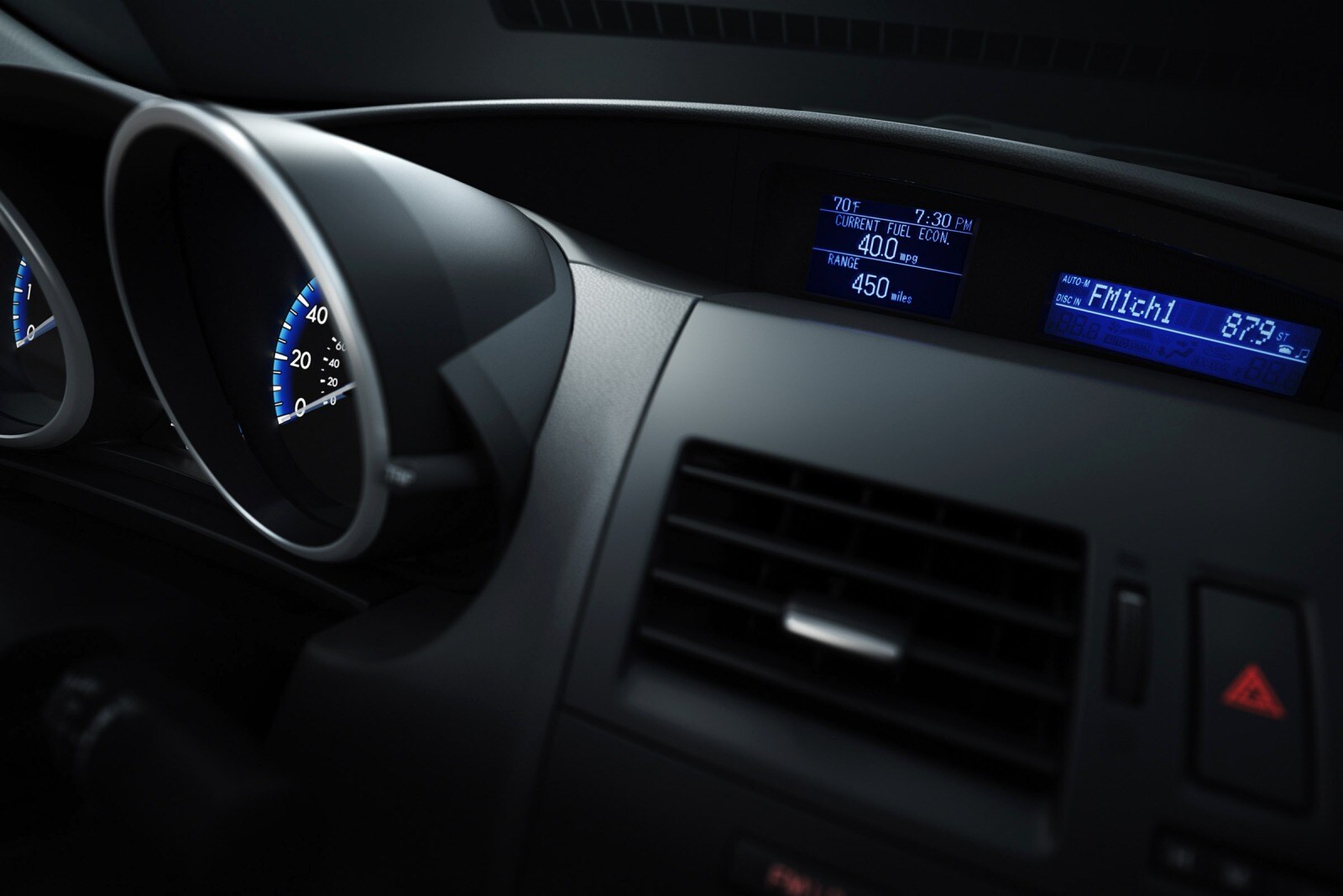 2013 Mazda 3 interior CC