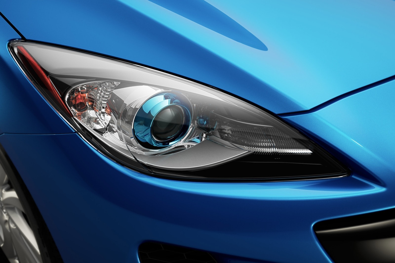 2013 Mazda 3 exterior EDETAIL